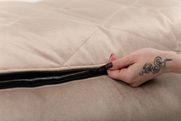 Лежак для собак Harley & Cho Sofa Velour Beige бежевого кольору з підсиленою поверхнею та бортами, розмір L
